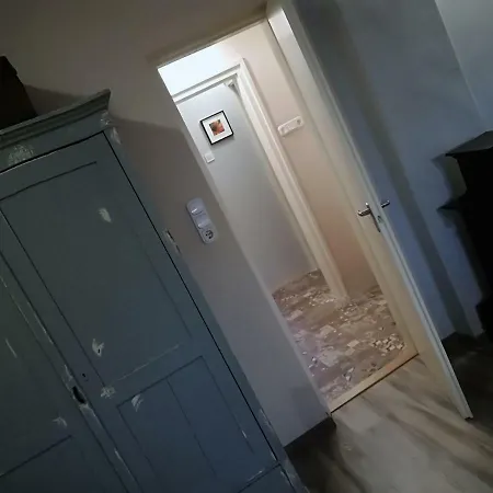 Postalada Vendeghaz Apartment Salfold