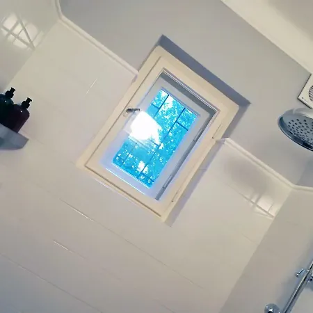 Postalada Vendeghaz Salfold