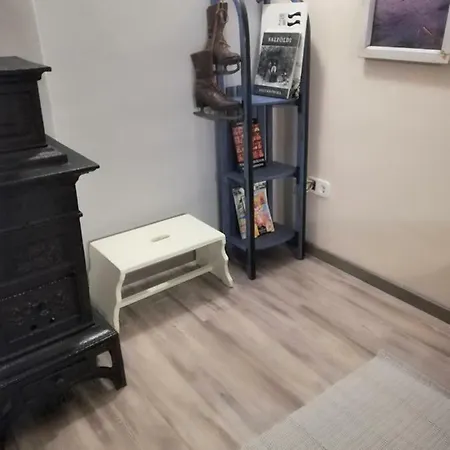Postalada Vendeghaz شقة