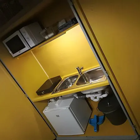 Postalada Vendeghaz شقة *